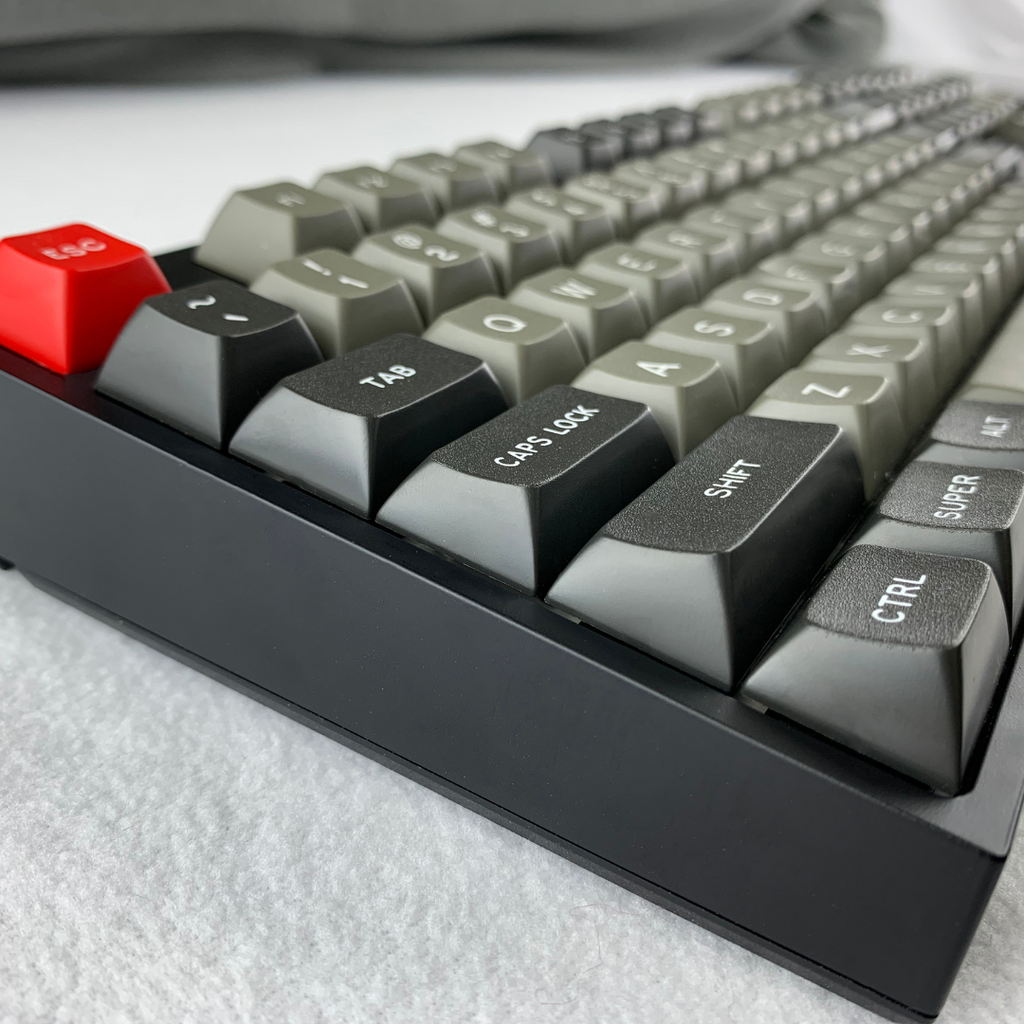 DSS Dolch – Signature Plastics