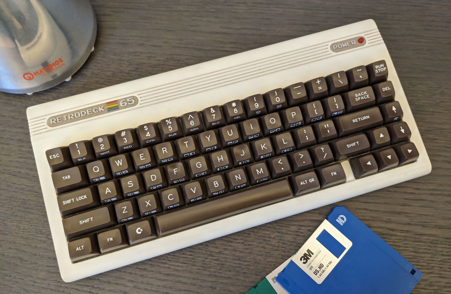 Retro Keyacaps SA Retro Individual Keycaps – Signature Plastics
